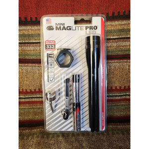 Mini MAGLITE LED Pro 2-Cell AA Combo Pack, Black Flashlight #SP2P01CL 332 Lm